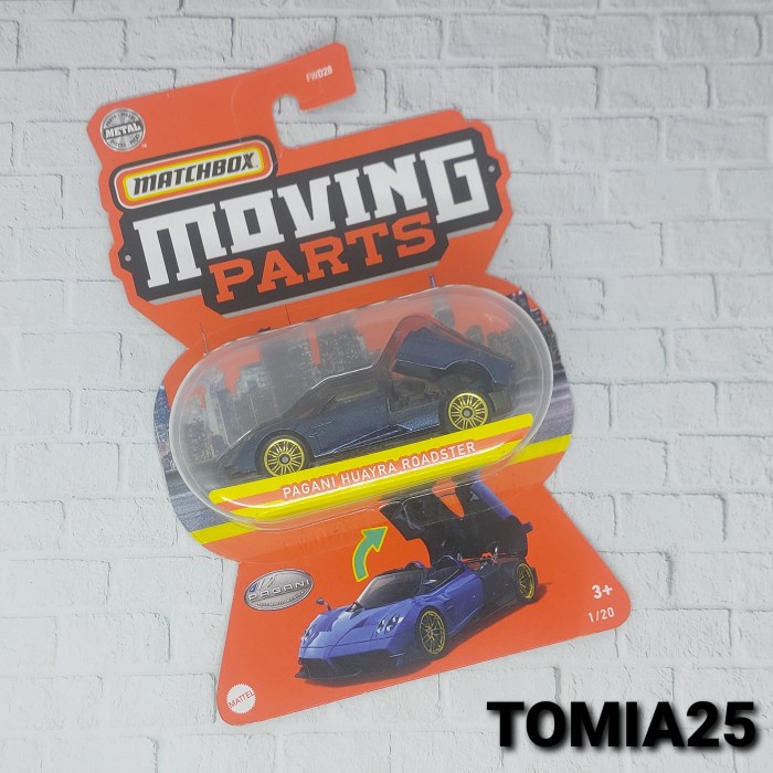 Matchbox Moving Parts Pagani Huayra Roadster - Biru
