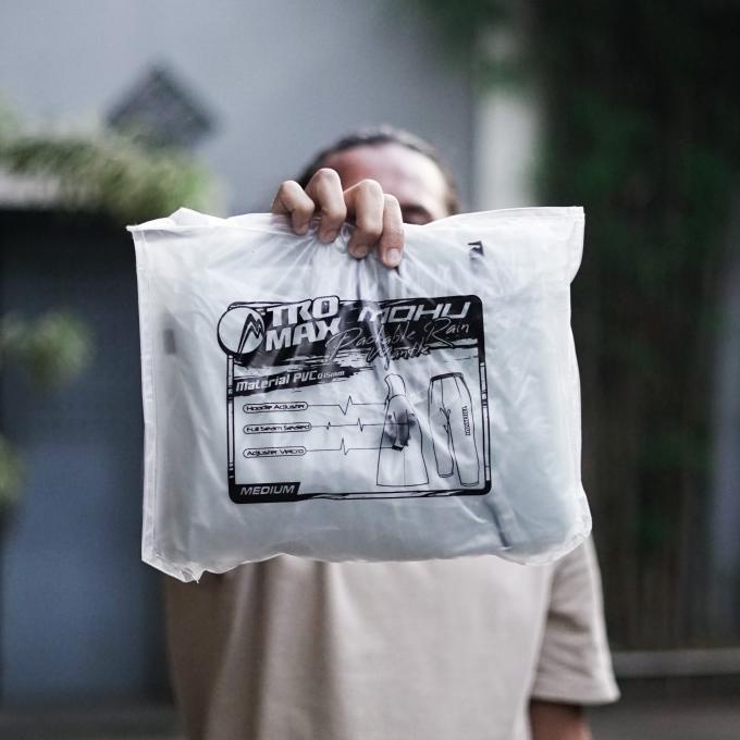 Tromax Raincoat Mantel Mohu