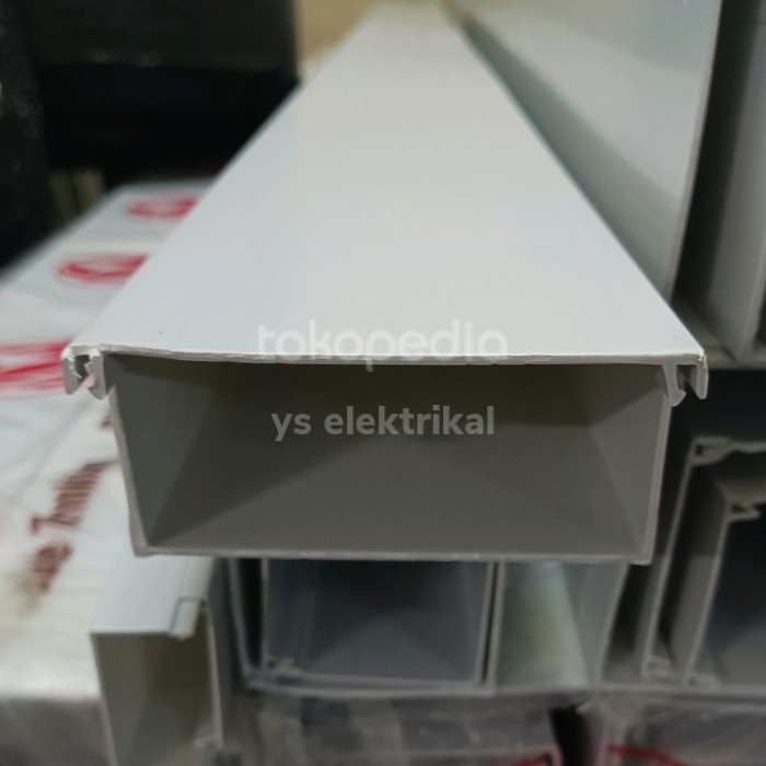 Terlaris Cable Duct 100 X 50 Duct Protector Putih 1700 Mm