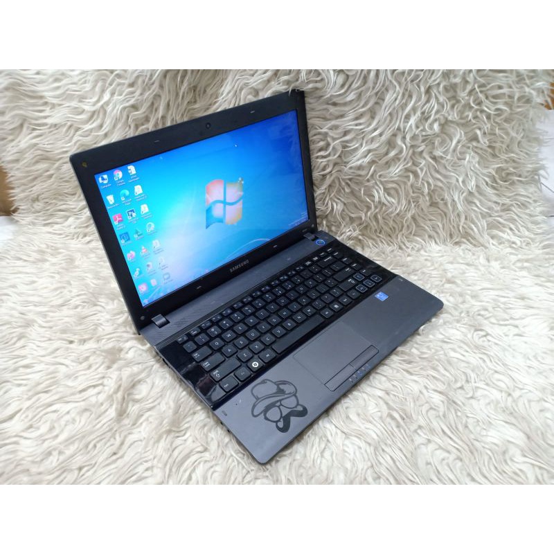 Obral Laptop Second Murah Samsung RV413 Seri Amd