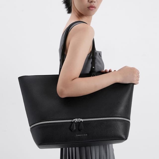 HOT SALE TAS WANITA KERJA CK TWO WAY ZIP LARGE TOTE TERLARIS