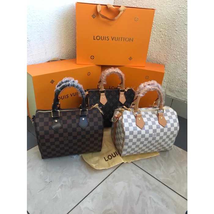 MUST HAVE TAS TENTENG WANITA+TAS WANITA BRANDED+TAS WANITA IMPORT+TAS WANITA+BAG TERMURAH