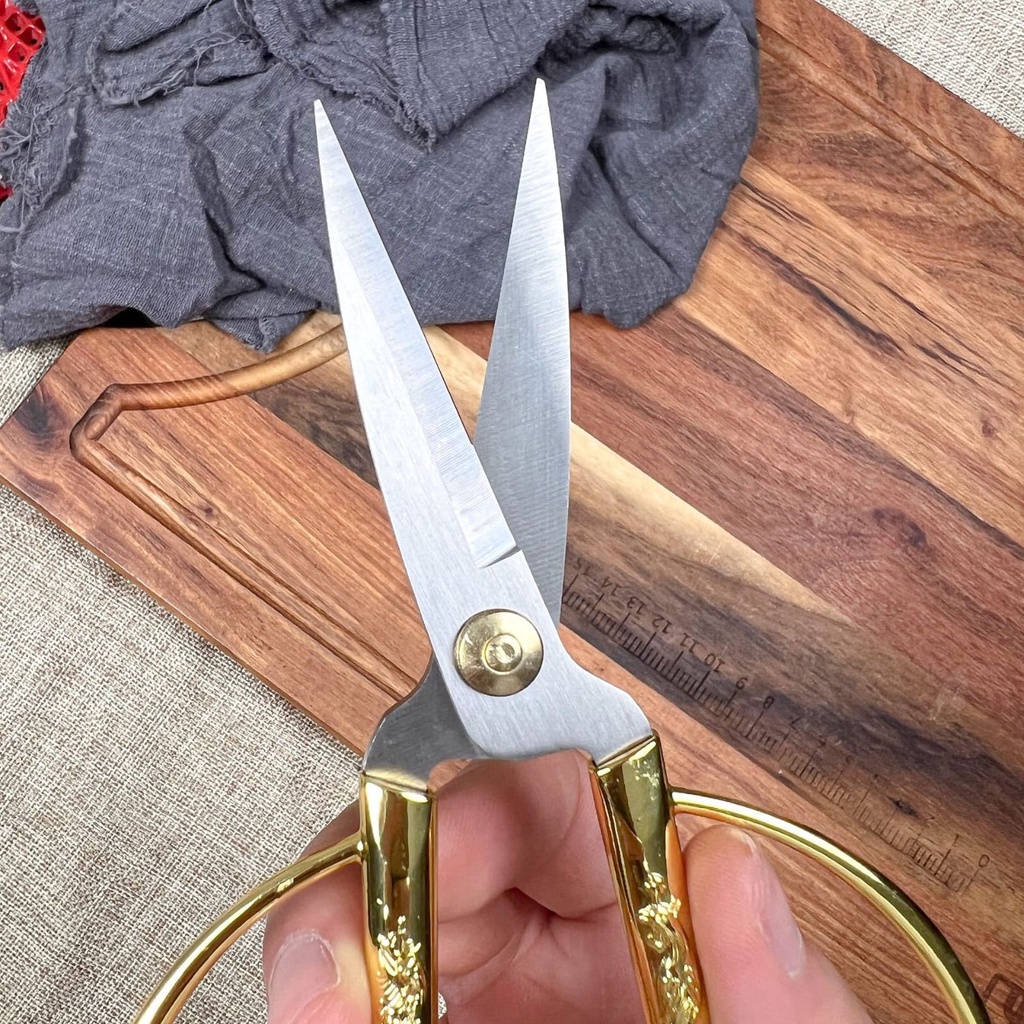 Gunting Serbaguna Gunting Jahit Bahan Stainless Stell Ukir Gold Tone Naga Harga/pc