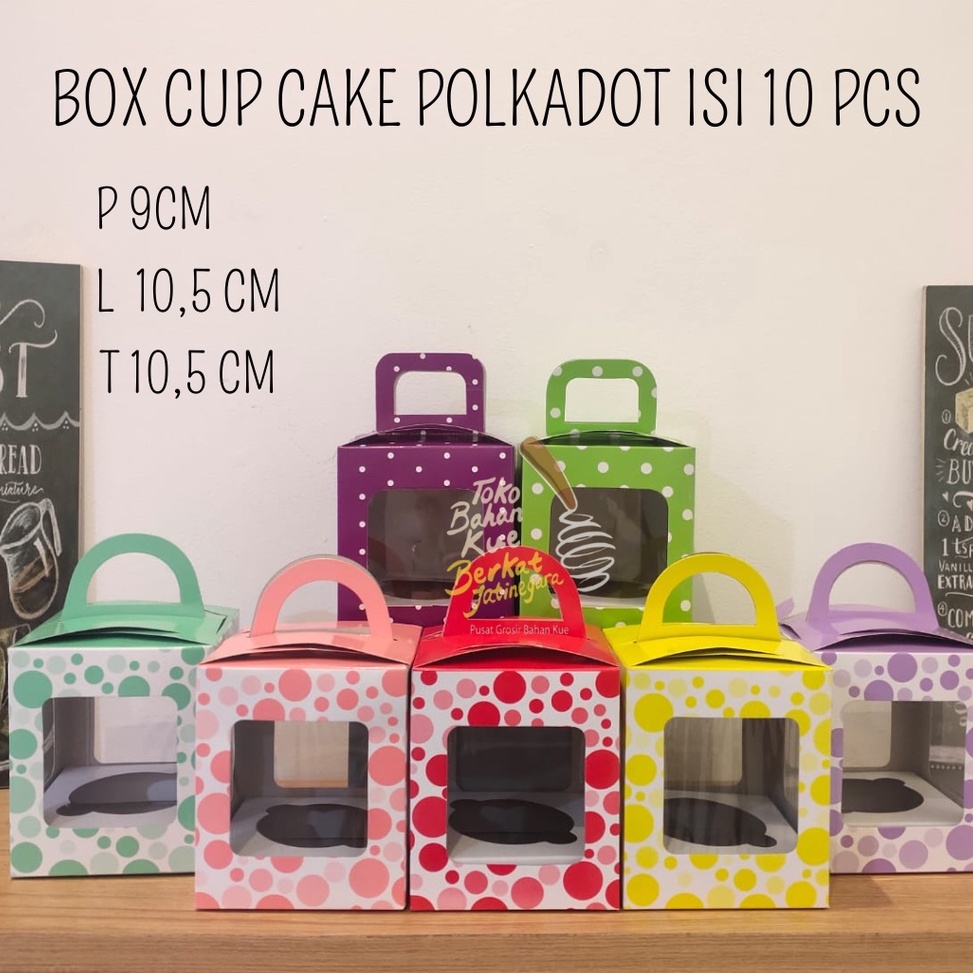 

Kemasan Baru.. Box Cup Cake Isi 1 Polkadot isi 10pc / pack F0R