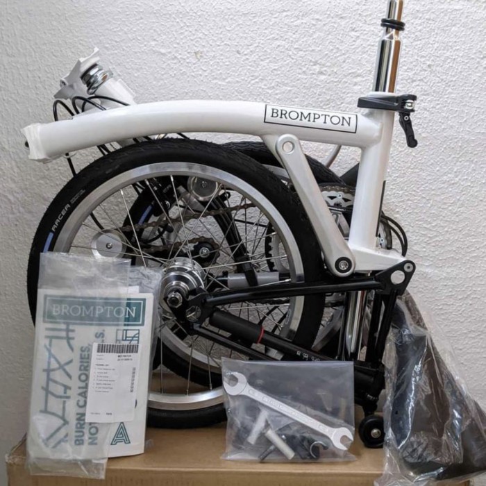 Sepeda Brompton Original Papyrus White Type A