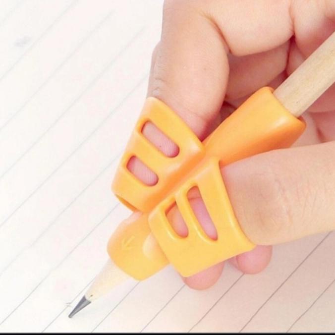 

Alat Bantu Menulis Anak Belajar Tulis Silikon Pensil 2Jari Pensil Kid