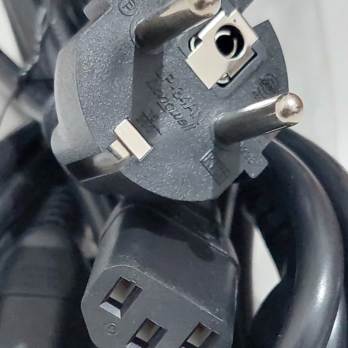 Kabel Power Dell Komputer PC CPU PSU Monitor EU C13 3x0.75mm2 10A 250V