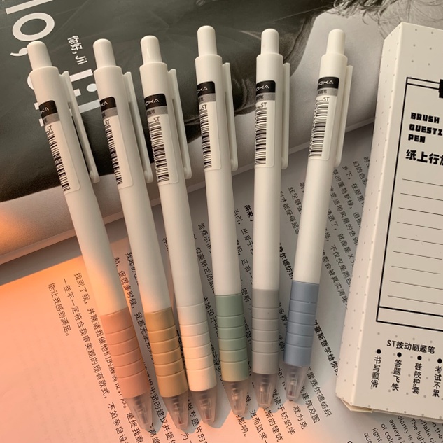 

3.3 Promo Brand PULPEN GEL MEKANIK POLOS ISI 6PCS / PULPEN GEL MEKANIK FS