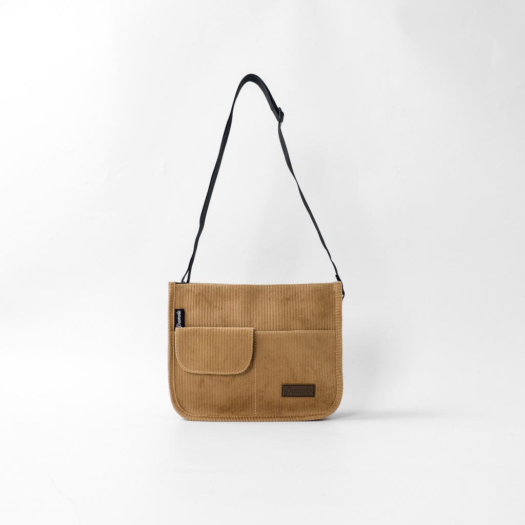 Pamole - Tas Selempang Bahan Corduroy Lapis Furing Penutup Resleting- Hellen Series
