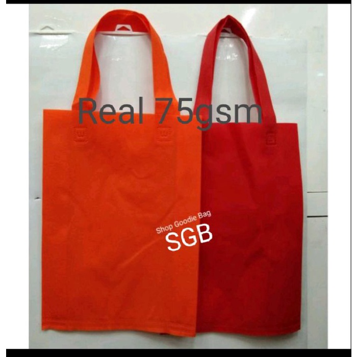 

✩ isi 12pcs Tas Spunbond Handle uk 25x35 / Goodie Bag / Tas Kain Polos ledcw