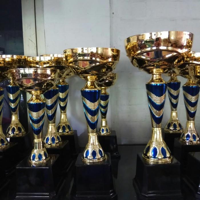 Piala Trophy Kuningan Cawan Blue