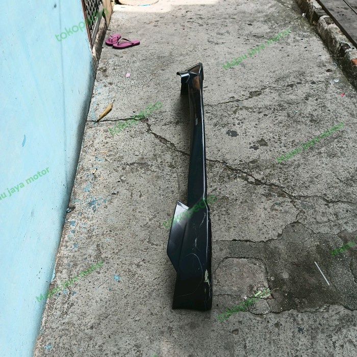 {Bekas} bodykit depan trd agya 2014 original Murah