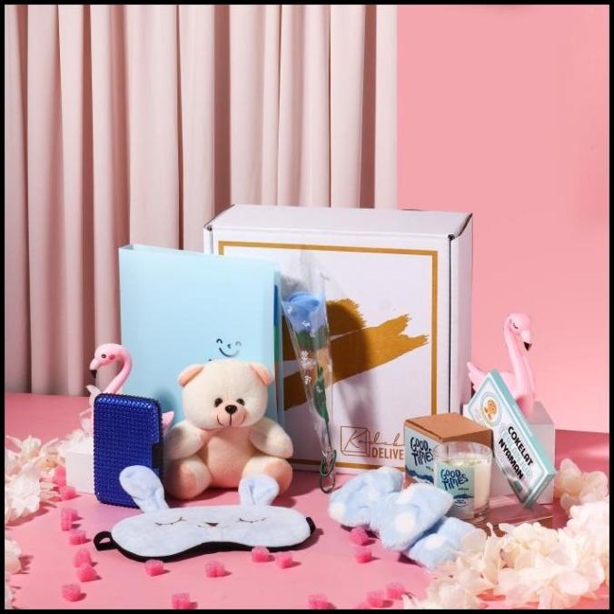 

Barang Terlaris [Kadobox] Gift Set Hampers Baby Blue Valentine / Sellyangelinastore