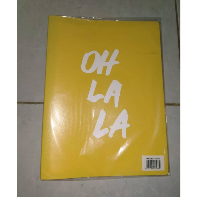 

binder + loose leaf 200pcs b5