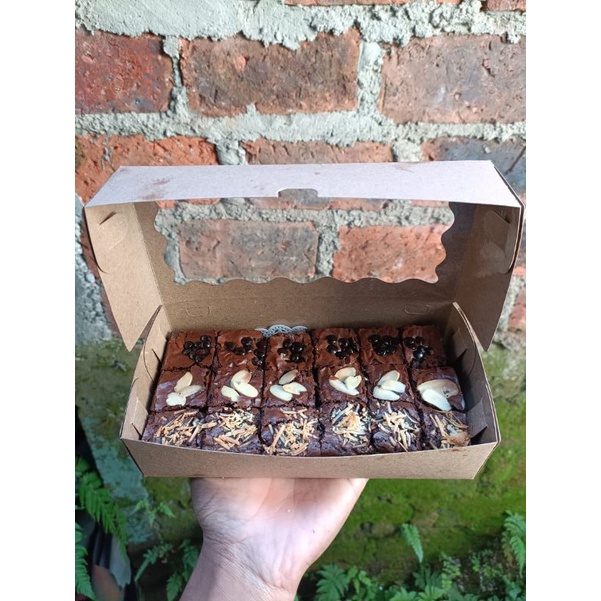 

Fudgy Brownies medium size/ brownies sekat