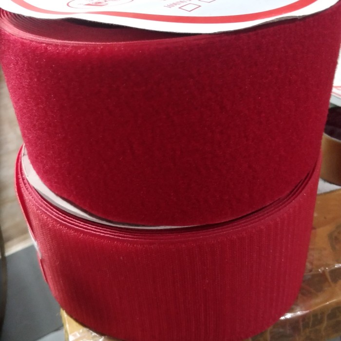 

Terlaris Perekat Velcro 10Cm Warna Merah Sepasang (Kasar Dan Halus) 1 Roll
