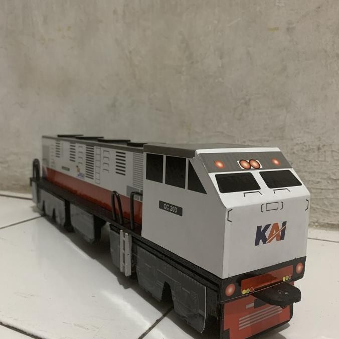 HOT SALE HOBI MAINAN LOKOMOTIF CC203 TERMURAH