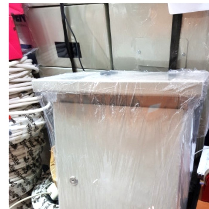

Best Seller Box Panel Outdoor 30X40 Cm Ada Topi 30X40 Cm