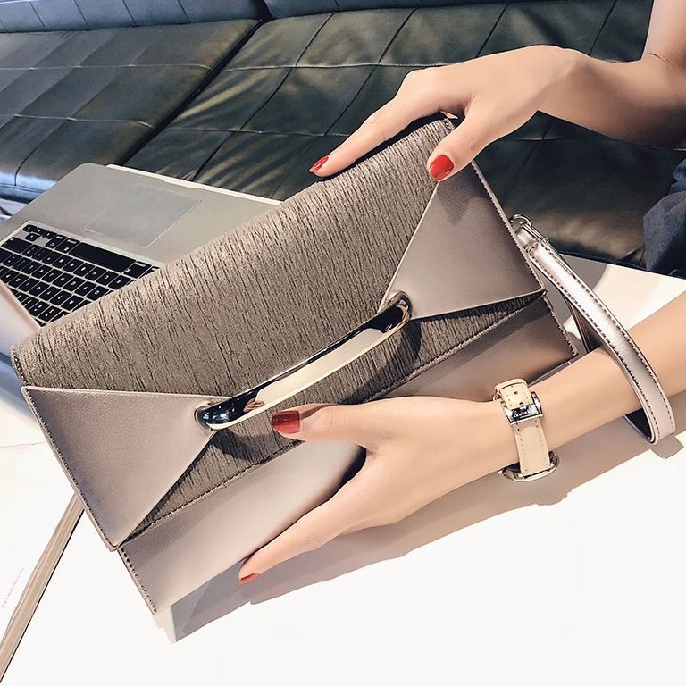 MENARIK JK 455 1KG MUAT 2PCS TAS CLUTCH PESTA WANITA IMPORT SLING BAG KONDANGAN MEWAH ELEGAN Y3332 C