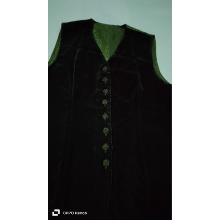 Vest / rompi  St Michael, Marks and Spencer original, pas badan,  beludru berkualitas hijau tua - pr
