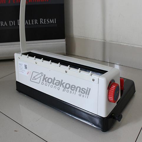 

Mesin Jilid Spiral Kawat GEMET 31 WA (A4, 3:1)