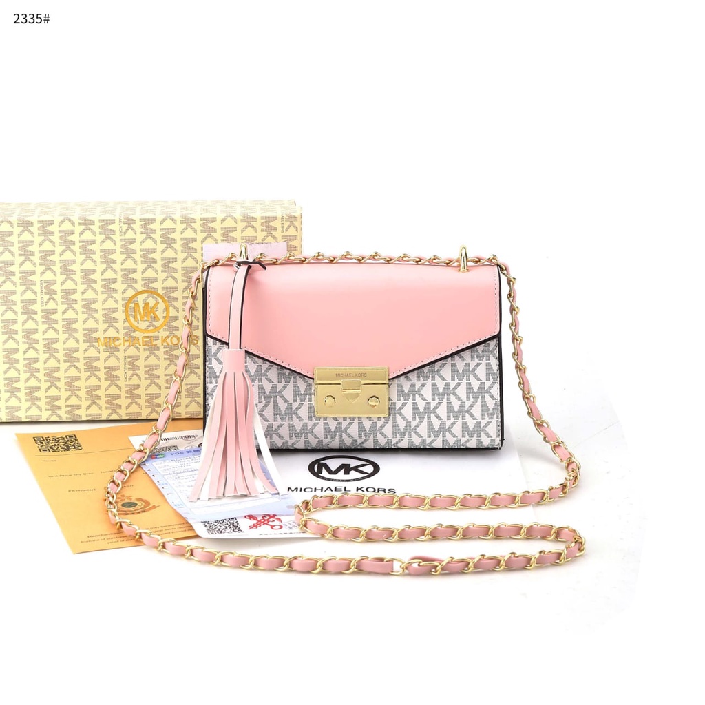 Rose Medium Flap Shoulder Bag's Gold Hardware 2335