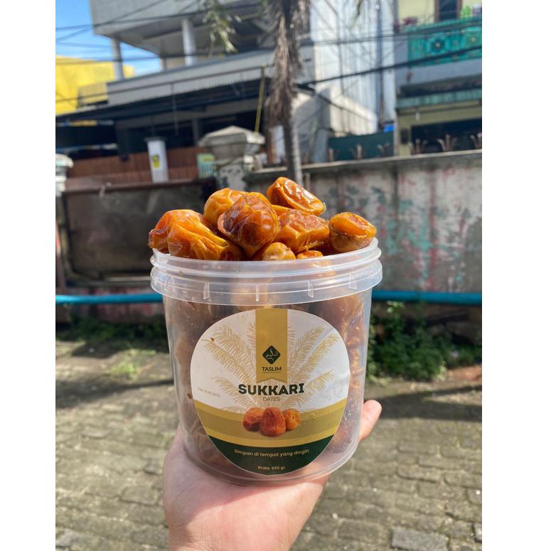

Terbaru KURMA SUKARI EMBER 850GRAM PREMIUM DATES KURMA SUKARI GRADE A