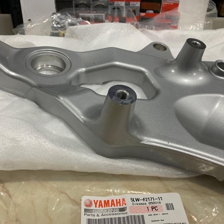 SWING ARM NOUVO / ARM, REAR 1  (NOUVO) / 5LW-F2171-11