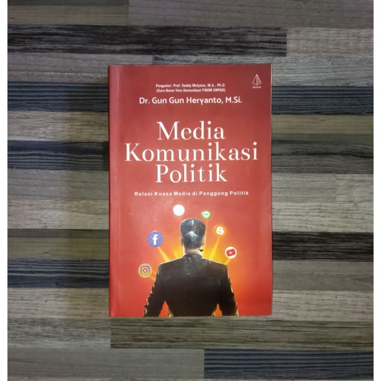 MEDIA KOMUNIKASI POLITIK