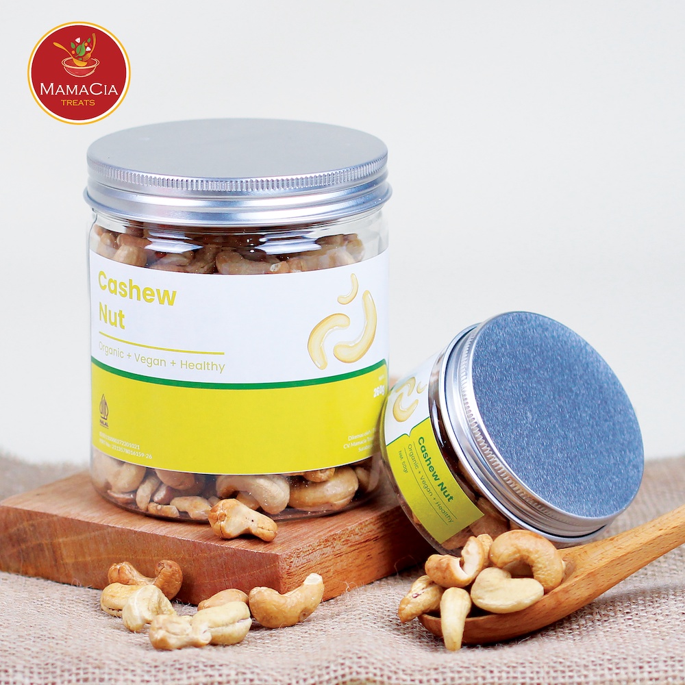

Mamacia Treats Cashew Nut Roasted Kacang Mede Mente Panggang
