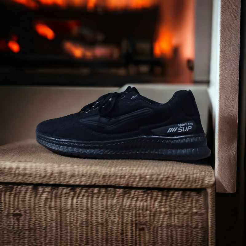 sepatu pria dan wanita sneakers fashion SupOne/sepatu sneakers tali kekinian/sepatu casual dan trendy kekinian termurah bisa Cod size 39-43