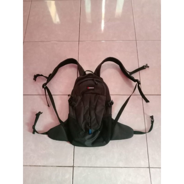 Tas gendong tas sepeda trabas