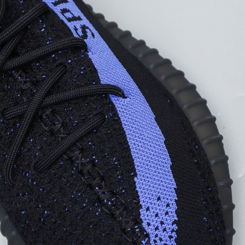 Yeezy Boost 350 V2 Dazzling Blue