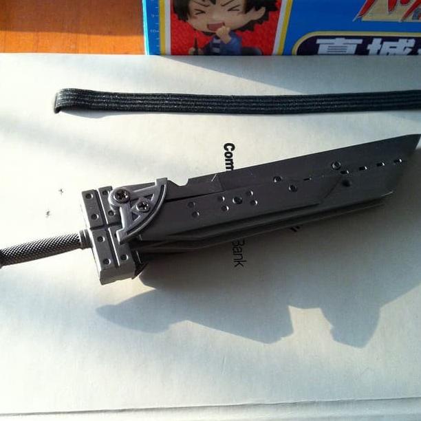 Weapon Set Cloud FF VII Advent Children (bisa digabung-gabung) 1/6 usr02