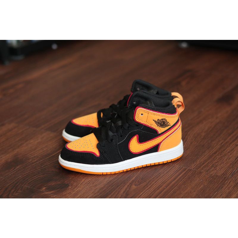 NIKE AIR JORDAN 1 KIDS - BLACK ORANGE