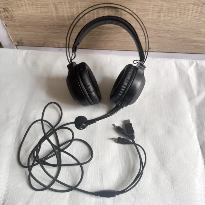 Headset Gaming No Kabel Murah Wireless Yang Bagus Keren Original D8V9 Bluetooth Anime Awet Earphone 