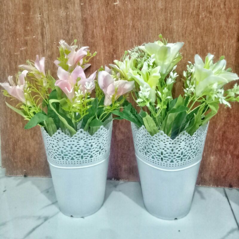 Bunga lily bunga hias plastik dekorasi bunga artifisial hiasan rumah