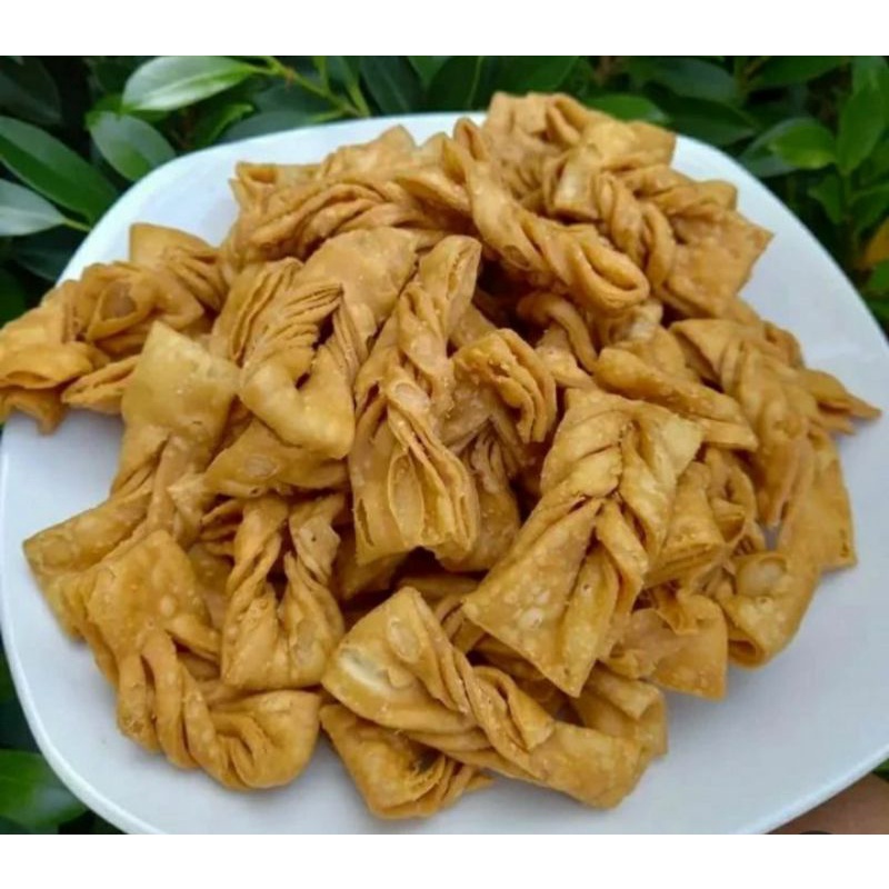 

Kue Bawang Pita Gurih