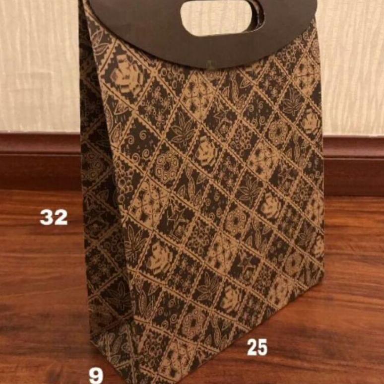 

Paperbag Tas Tutup L Motif 25X9X32 Tas Kertas Goodie Bag (Harga 20 Pcs!) Promo Best Seller!
