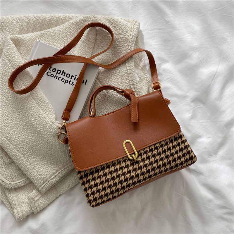 Sera Tas Wanita 2023 Tas Baru Musim Gugur dan Musim Dingin Tekstur Satu Bahu Messenger French Niche High-End Tote Bag Houndstooth