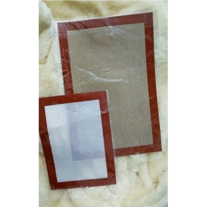 

Paket Silicone Pad Silikon Alas Baking Panggang non Stick Anti Lengket