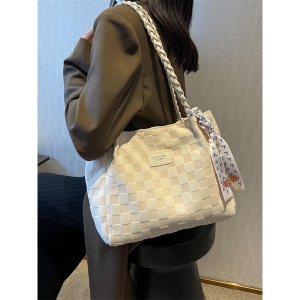 Sera baru berkapasitas besar tas wanita kasual all-match kanvas tas bahu ceruk berkualitas tinggi kelas tekstur tas jinjing komuter