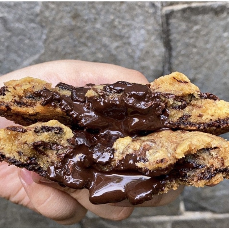 

OG Chocolate Chip Stuffed Cookie