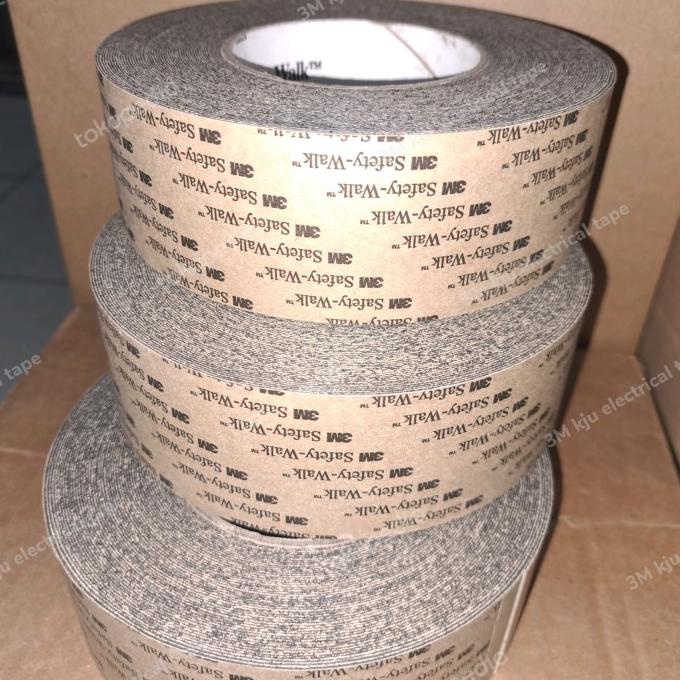 

HRG DISKON Safety walk Anti slip 3M 610 .2" x 18m. hitam