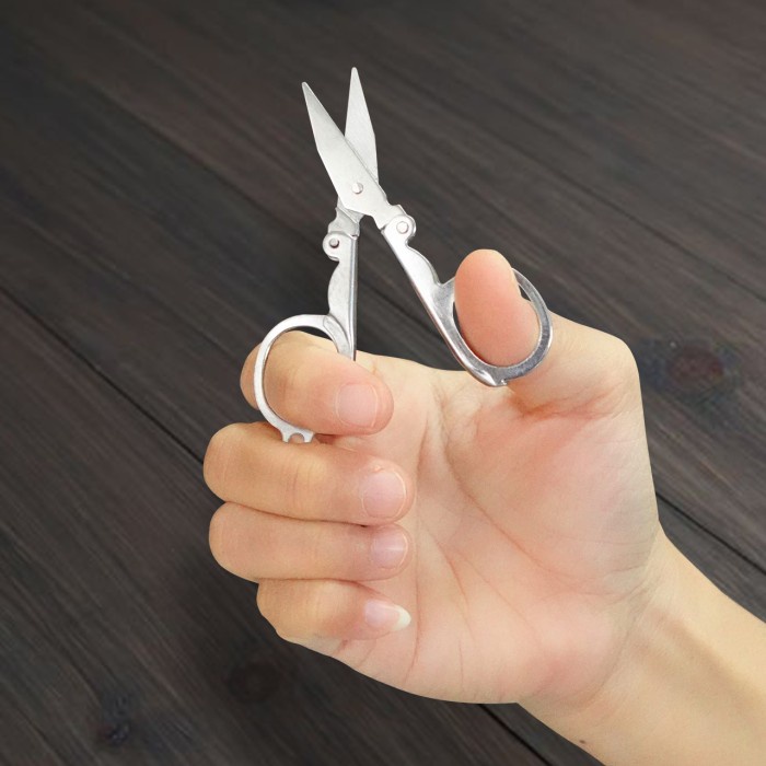 

Kenmaster Gunting Besi Lipat 8Cm (H800) Isi- 6 Pcs