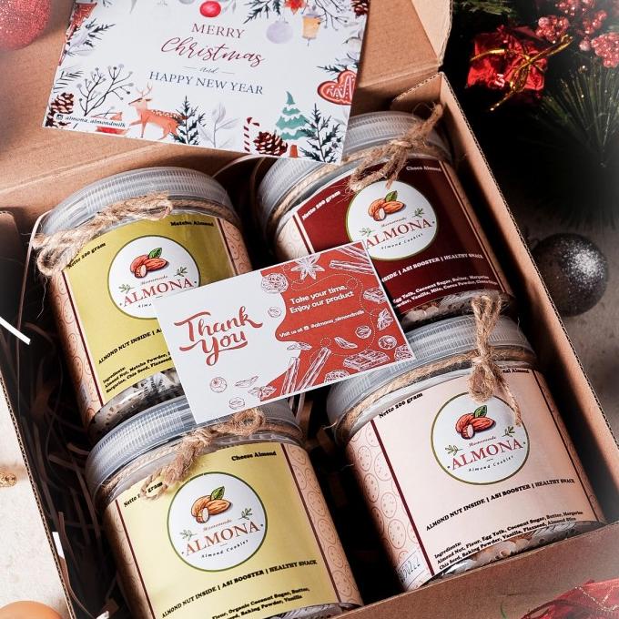 

Hampers Natal Tahun Baru Almond Cookies NO SUGAR FULL ALMOND READY