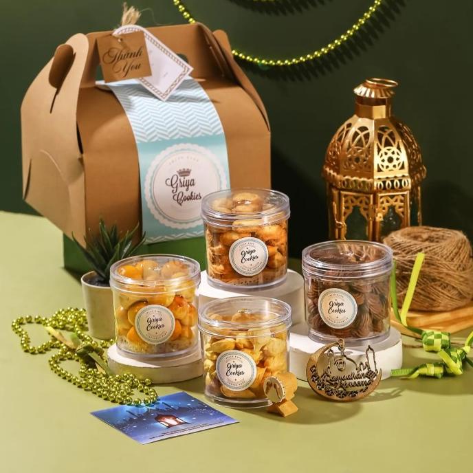 

Hampers Lebaran Griya Cookies Paket Big parcel lebaran cookies
