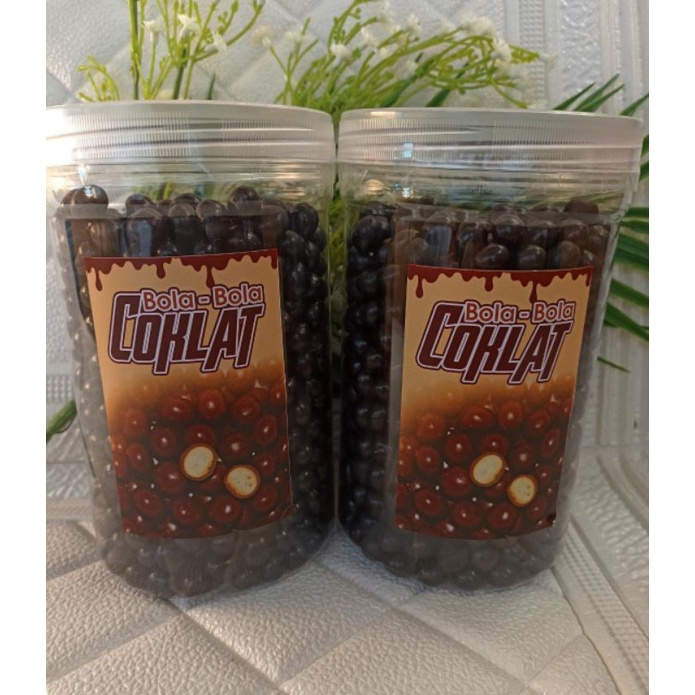 

king coklat / king almond/ bola bola coklat biskuit