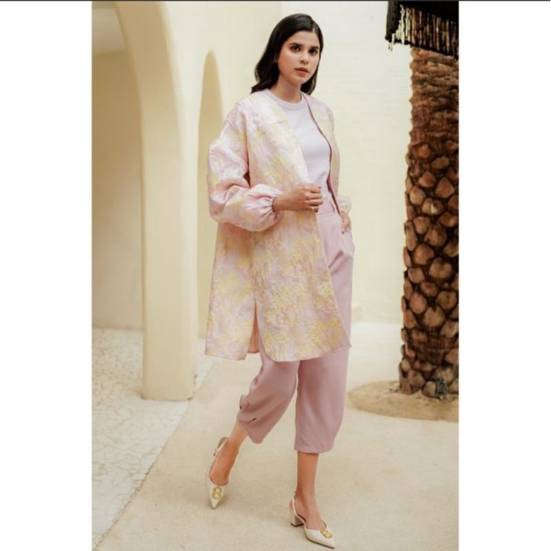 Benang Jarum Sense of Serenity Series Siera Outer - Pink M