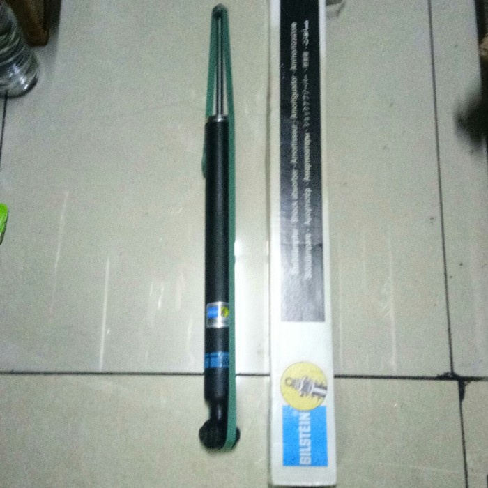 MCDY Shock Belakang CLA 200 W246 Merk Bilstein